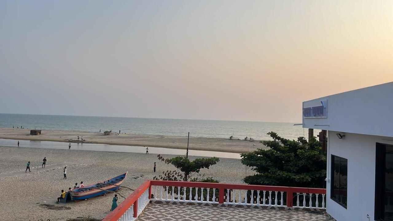 Klub Khavana- The Exclusive Beachfront Resort Vengurla Extérieur photo