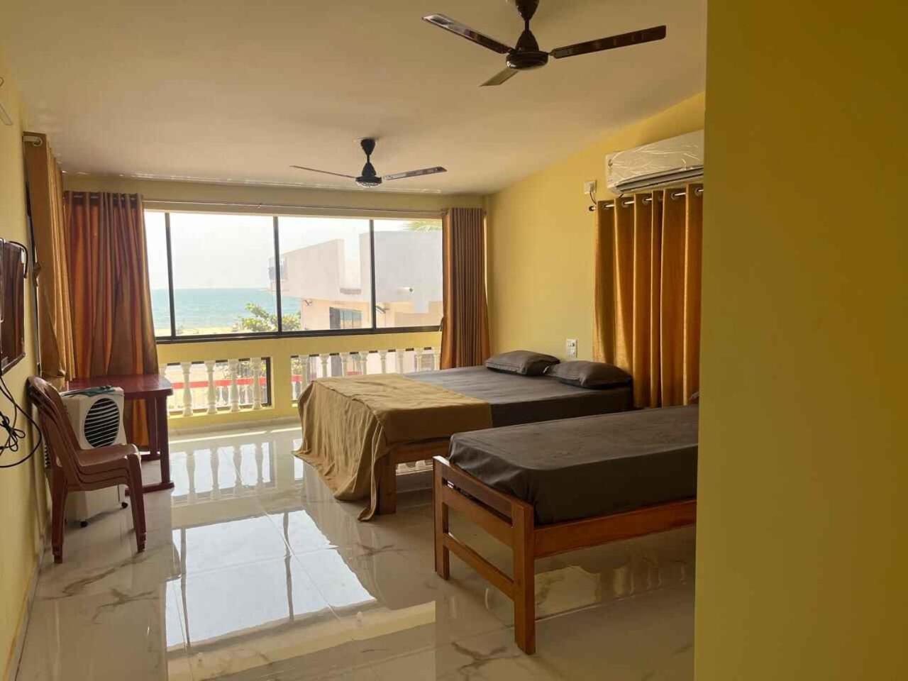 Klub Khavana- The Exclusive Beachfront Resort Vengurla Extérieur photo