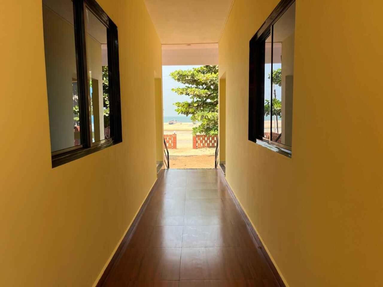 Klub Khavana- The Exclusive Beachfront Resort Vengurla Extérieur photo