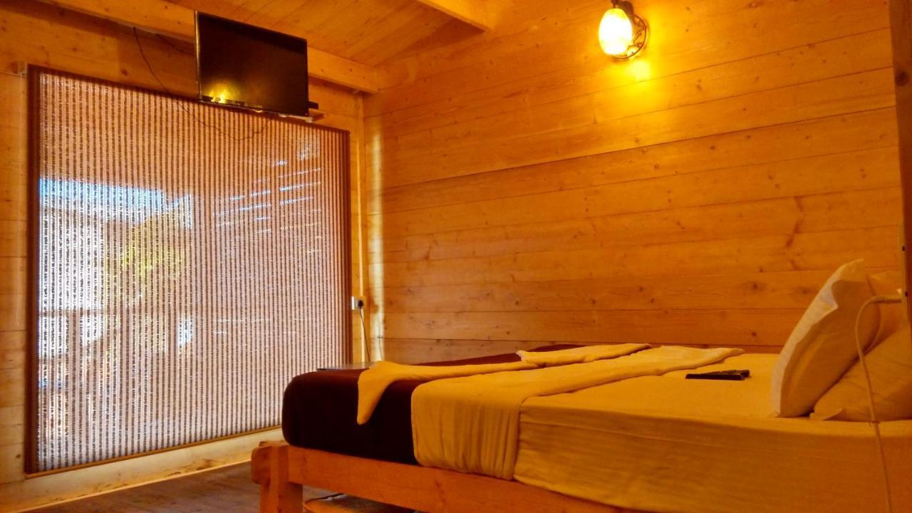 Klub Khavana- The Exclusive Beachfront Resort Vengurla Extérieur photo